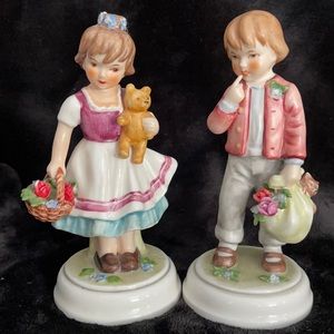 Hummel Goebel Vintage Lore BLUMENKINDER Figurines